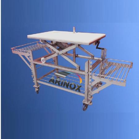 Poste de travail inox ergonomique à hauteur réglable manuelle