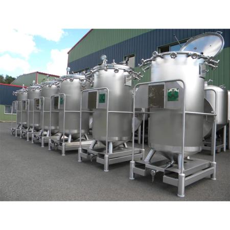 Devis Location de cuves inox à cône de vidange KRONPRESS®