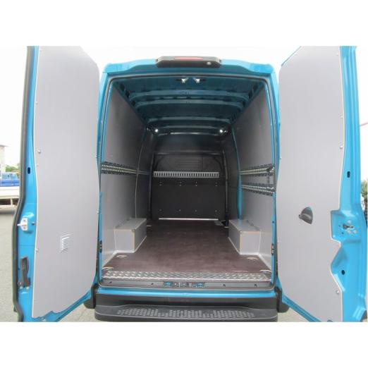 Kit habillage complet Utilitaire Iveco daily 134 M3 peuplier gris - HABRIAL MANUTENTION Dpt AUTO EQUIPEMENT