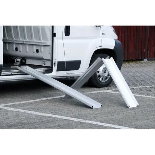 Paire de rampes pour fourgon amovibles repliables légères 300 kg - HABRIAL MANUTENTION Dpt AUTO EQUIPEMENT