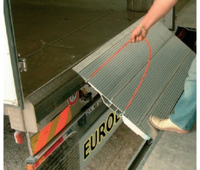 Pont de liaison sur rail