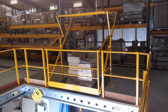 Vente Barrière écluse basculante pour plateforme de stockage (PROVOST)