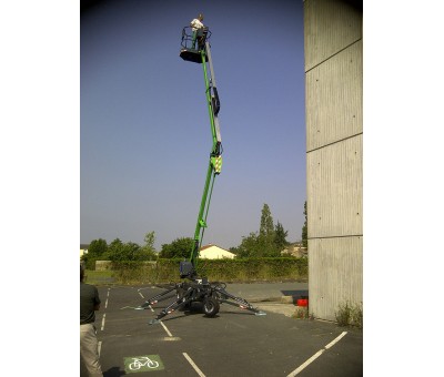 Nacelle araignée automotrice Leguan 160, 16 mètres