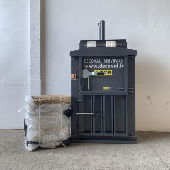 Presse à balles 30 kg pour carton et plastique V55E