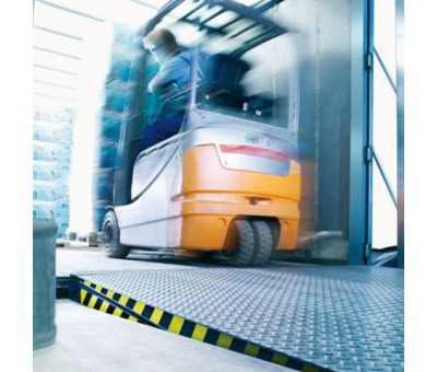 Devis Niveleur de quai hydraulique 6 tonnes à lèvre basculante