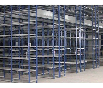 Rayonnage industriel à structure portante
