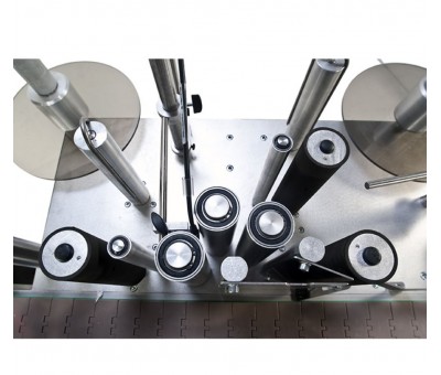 Devis Etiqueteuse 2 étiquettes adhésives pour bouteilles de vin