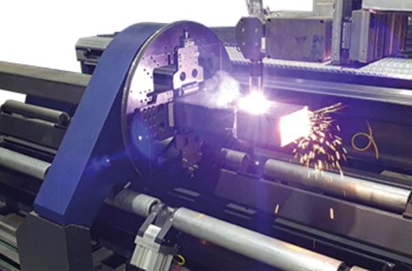 SAV Centre d'usinage et découpe plasma pour tôles et profils Steel Max