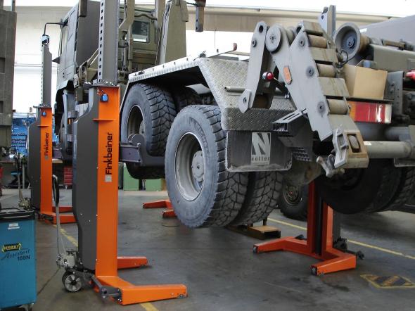 Prix Colonnes élévatrices mobiles pour véhicules spéciaux - Roues jusqu'à 1490 mm