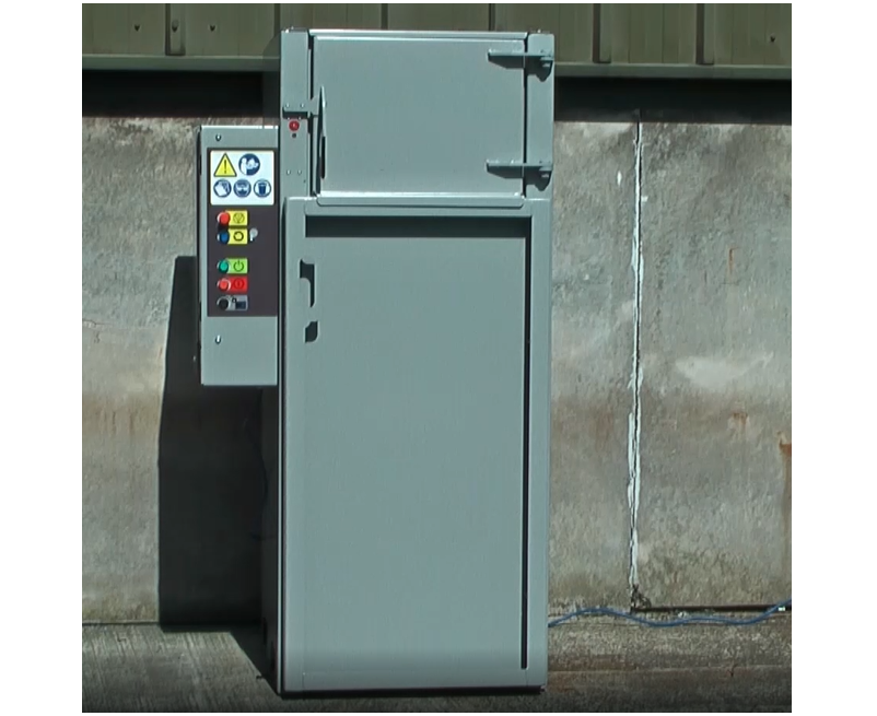 Broyeur de verre électrique industriel - jusqu'à 2 tonnes heure pour bouteilles pots flacons