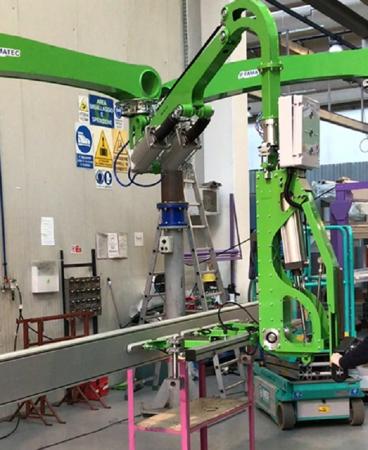 Vente Bras manipulateur pneumatique pour profilés et charges longues (FAMATEC s.r.l.)