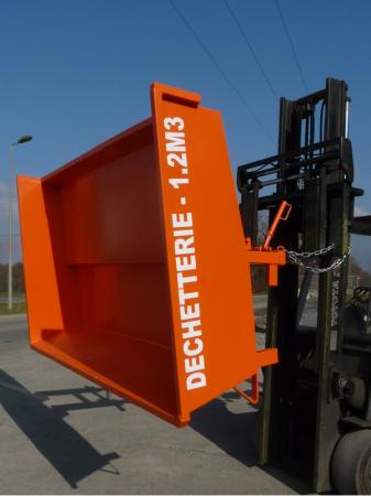 Benne basculante pour déchets du BTP